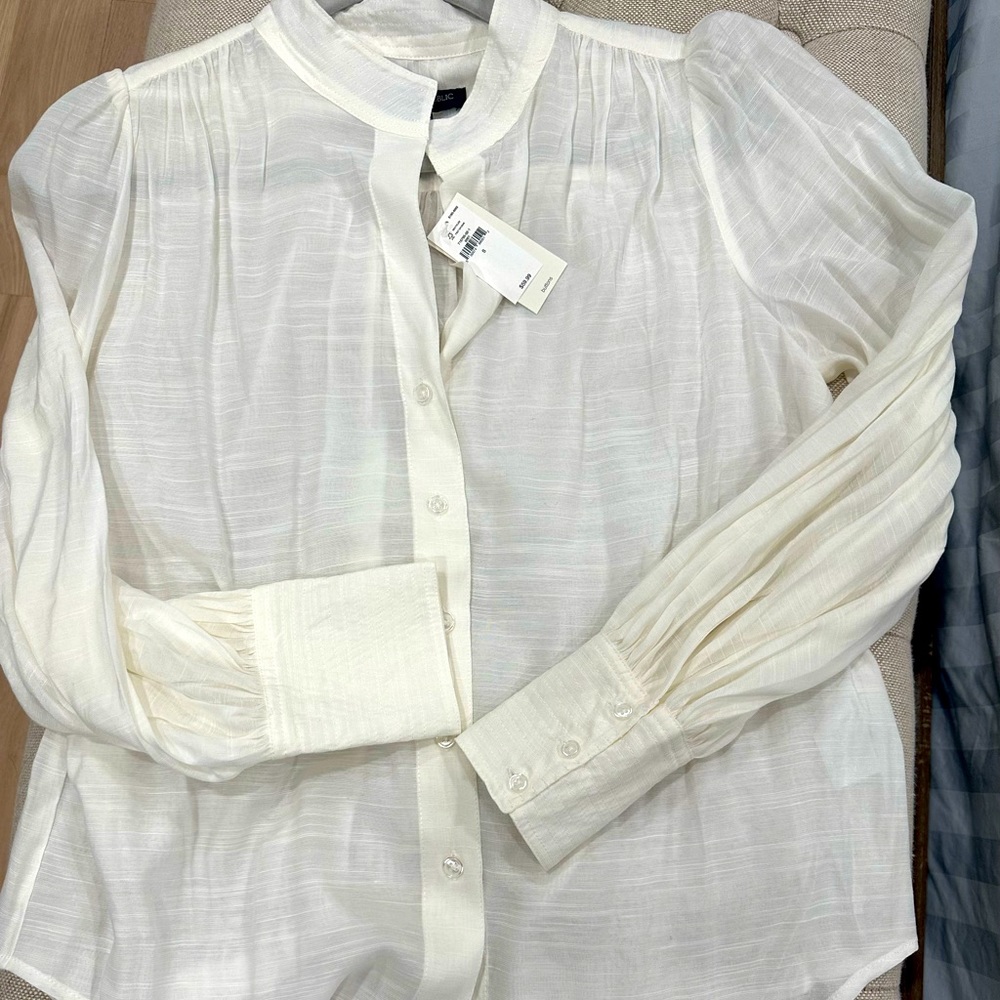 NWT Banana Republic shirt white/cream